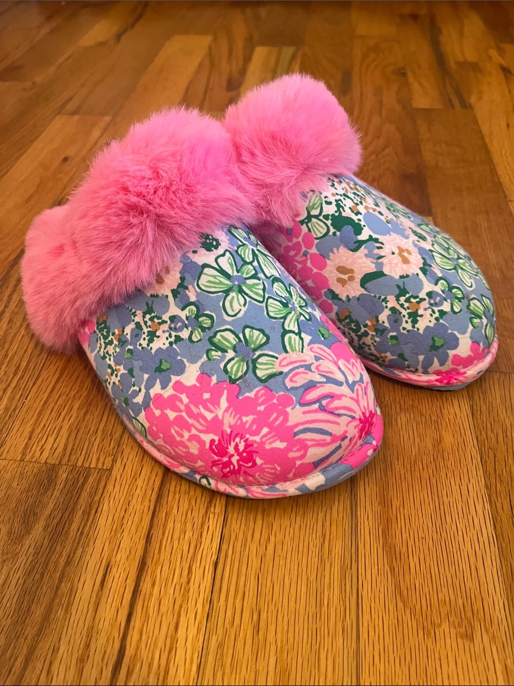 Lilly Pulitzer slippers